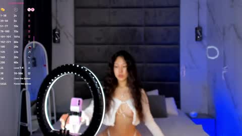 Snapshot of kellyy_bern chatting on May 2026 01:12:01 AM kellyy_bern online show from May 2026 01:12:01 AM