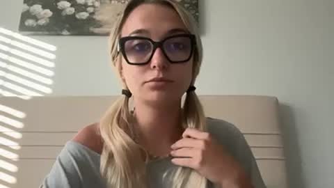 Kelsey Blu online show from April 2026 11:08:02 PM