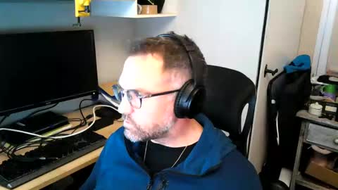 kelvin06133 online show from December 2024 10:26:01 PM