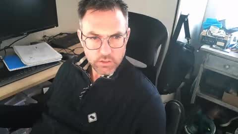 kelvin06133 online show from February 2025 12:19:02 PM