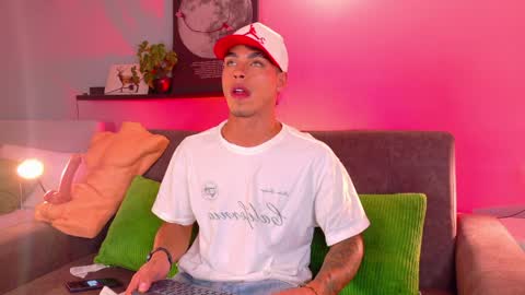   online show from April 2026 09:47:01 AM