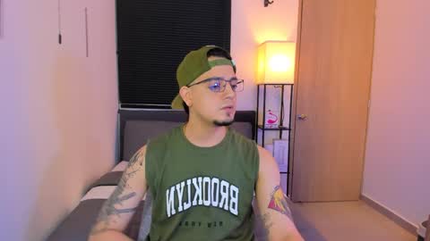 Snapshot of kendel_dimitri chatting on April 2026 03:11:01 AM kendel_dimitri online show from April 2026 03:11:01 AM