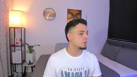 Snapshot of kendel_dimitri chatting on May 2026 05:03:02 AM kendel_dimitri online show from May 2026 05:03:02 AM