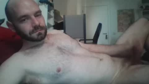 Snapshot of kenneth_wilson chatting on May 2026 06:07:02 AM kenny for my friends online show from May 2026 06:07:02 AM