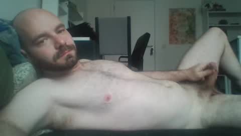 Snapshot of kenneth_wilson chatting on May 2026 06:41:01 AM kenny for my friends online show from May 2026 06:41:01 AM