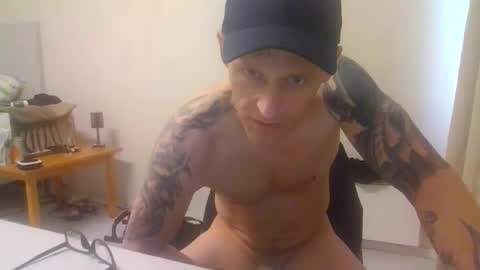 kennyboyk online show from May 2026 03:18:02 PM