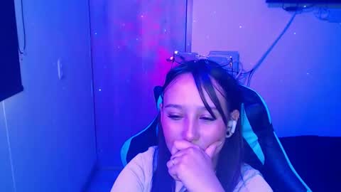 kenshi2302 online show from February 2026 08:37:01 PM