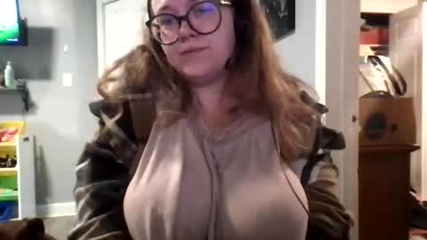 kenzibb online show from October 2025 05:17:01 PM