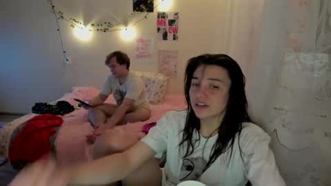kesh_mne online show from May 2026 07:53:02 PM