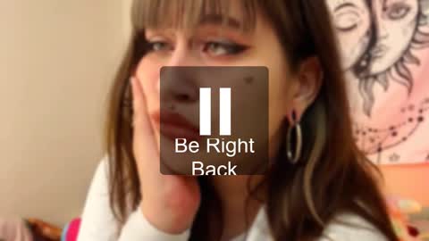 Snapshot of keshamoon chatting on December 2024 06:05:01 PM Kesha online show from December 2024 06:05:01 PM