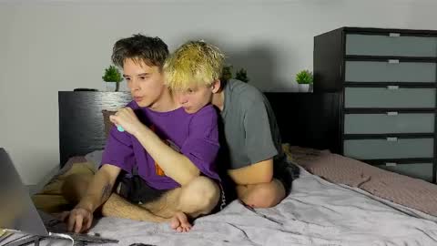 Kevin online show from April 2026 08:54:02 PM