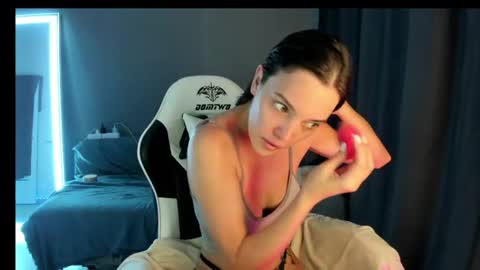 Snapshot of keyli_ink chatting on July 2026 08:29:01 AM Keyli online show from July 2026 08:29:01 AM