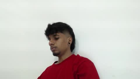 khevinlopezonig online show from December 2025 12:52:02 AM