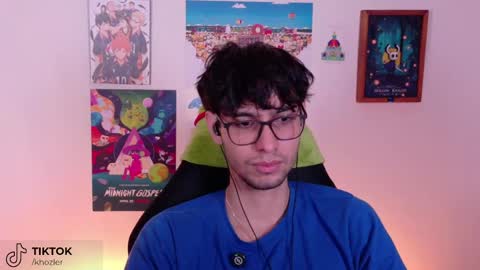 khozler_ online show from April 2026 03:53:02 AM