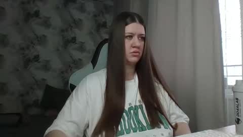 kianna_dior_ online show from March 2026 11:48:01 AM