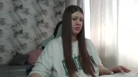 kianna_dior_ online show from March 2026 08:29:01 AM