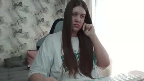 kianna_dior_ online show from April 2026 10:05:02 AM