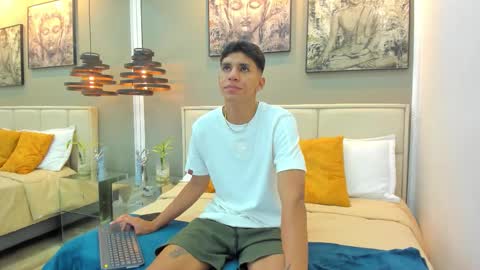 Kieran Derek online show from November 2025 04:12:02 AM