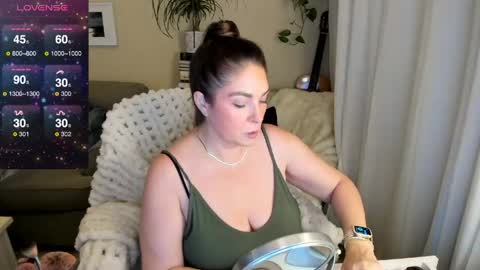 Kiera Reines online show from May 2026 03:13:01 AM