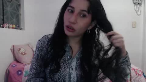 Snapshot of kiimy_to chatting on May 2026 11:56:01 PM Nezumy Rey online show from May 2026 11:56:01 PM
