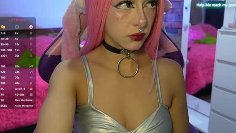 kiki online show from May 2026 09:20:02 PM