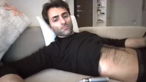 kikkus01 online show from March 2026 09:18:01 PM