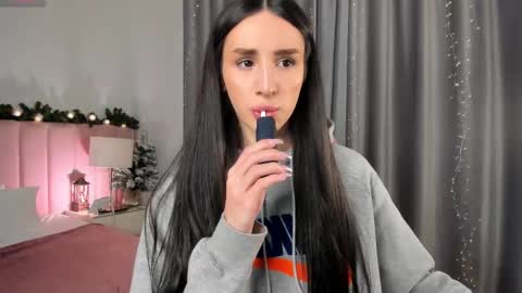 Kim Oberlin online show from January 2026 11:34:01 AM