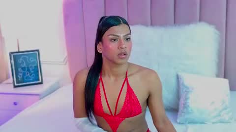 Kimberlyn online show from July 2026 08:00:01 PM