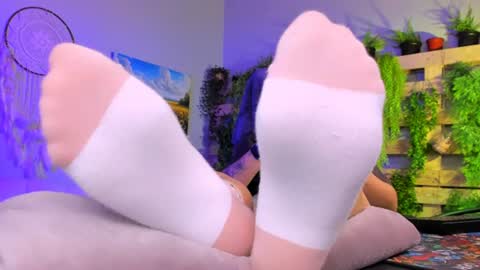 kimclarks online show from July 2026 05:44:02 PM
