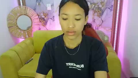 kimmy_m_ online show from June 2026 01:01:01 PM