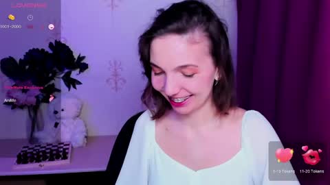 Hazel online show from March 2026 09:41:01 PM