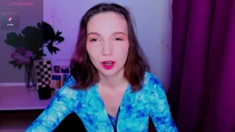 Snapshot of kindhazelhere_ chatting on June 2026 09:14:02 AM Hazel online show from June 2026 09:14:02 AM