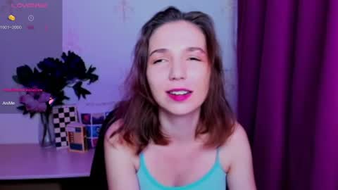 Snapshot of kindhazelhere_ chatting on July 2026 04:18:01 AM Hazel online show from July 2026 04:18:01 AM