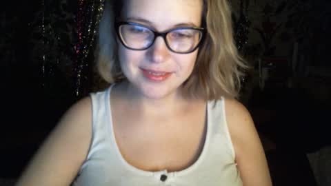 kindsweet online show from March 2025 01:42:02 AM