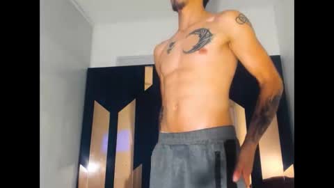 Snapshot of kingartur_rs chatting on April 2026 03:12:01 AM kingartur_rs online show from April 2026 03:12:01 AM