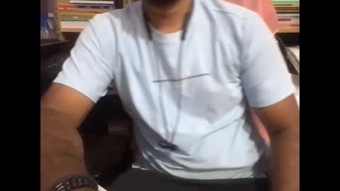 kingcobra_08 online show from May 2026 03:02:02 AM
