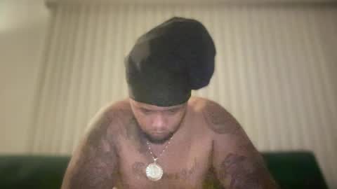 Snapshot of kingdabiggest chatting on June 2026 07:55:01 AM KingDaBiggest online show from June 2026 07:55:01 AM