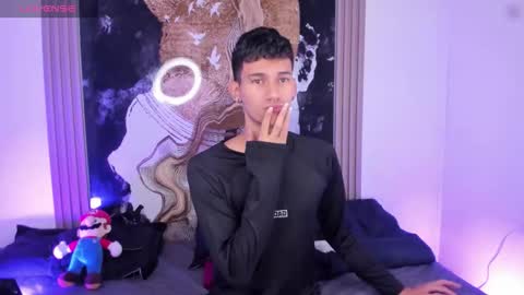  A L E X  online show from February 2026 09:33:02 PM