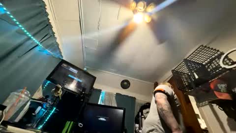 Kinky Cassie online show from April 2026 06:33:01 AM