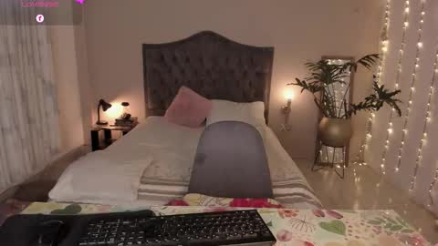 Jenny online show from March 2026 05:02:01 AM