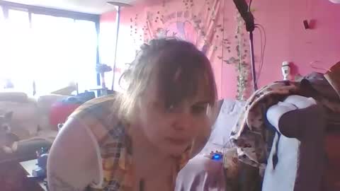 kinkyivy99 online show from March 2026 08:09:01 PM