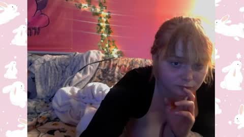 kinkyivy99 online show from April 2026 03:11:01 AM