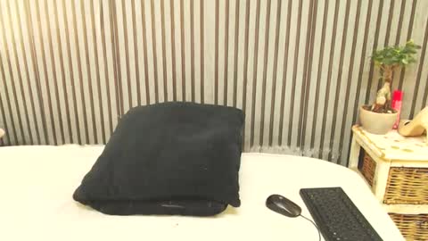 kinkynaghty online show from April 2026 09:23:01 AM