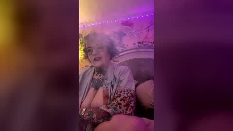 Snapshot of kinkypinkyplay2 chatting on February 2026 09:44:02 PM Kinky Pinky online show from February 2026 09:44:02 PM