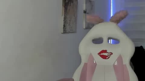 kir_ely online show from June 2026 06:56:02 PM