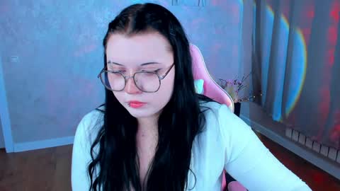 kira online show from April 2026 09:14:01 AM