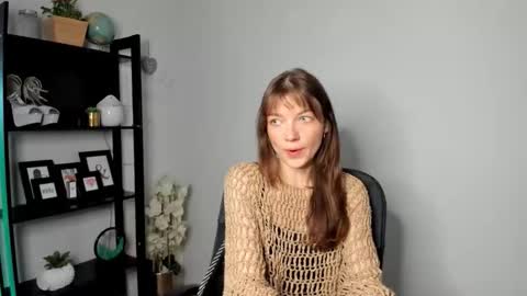 KIRA online show from May 2026 05:46:01 AM