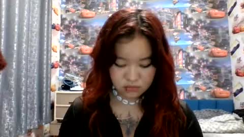 Kira online show from November 2025 06:20:02 PM