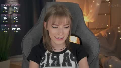 Kira online show from April 2026 05:52:02 PM