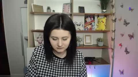 kissleoxx online show from April 2026 12:17:02 PM